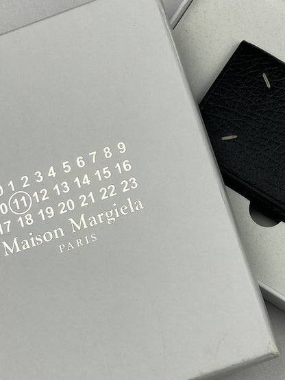 MAISON MARGIELA 4-STITCHES GRAINED LEATHER KEYHOLDER.