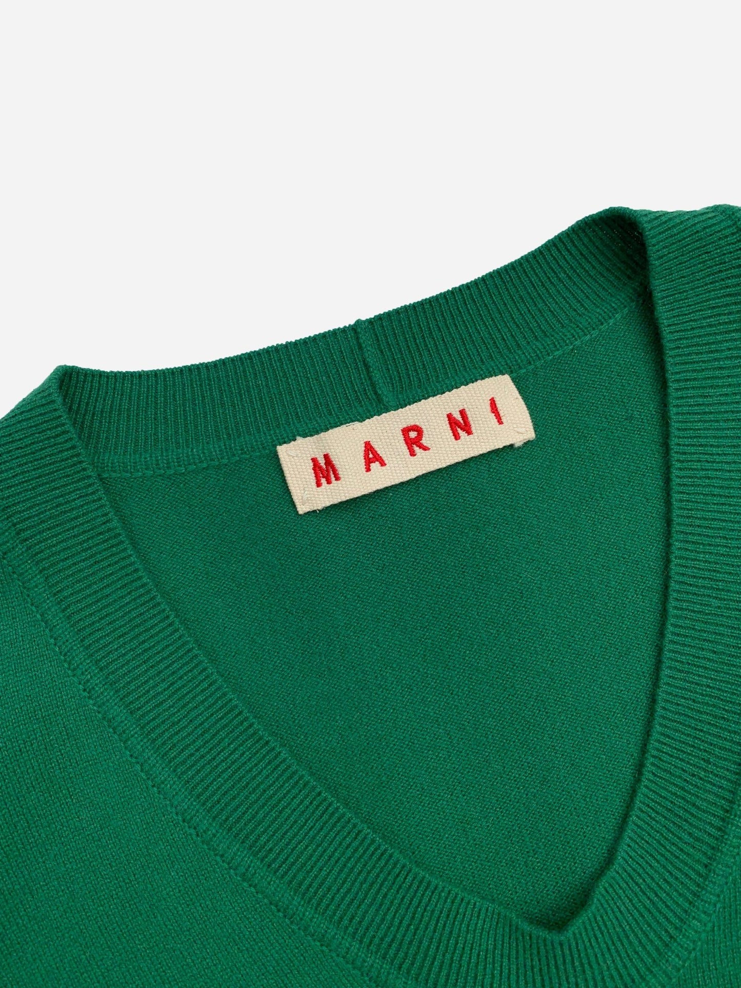 MARNI ELBOW PATCH 100% CASHMERE JUMPER. (40 / XS) - SEVENUES.