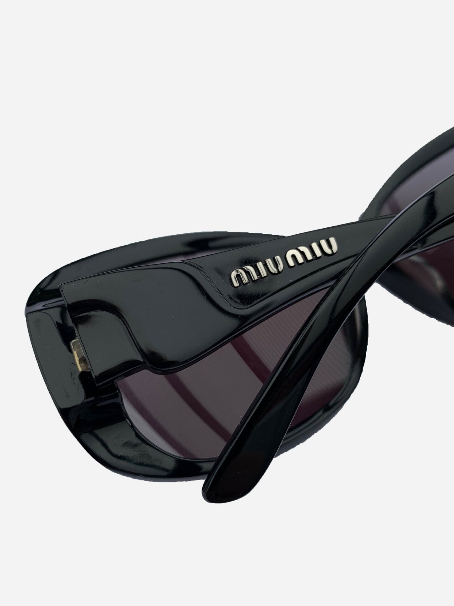 MIU MIU EYEWEAR 'SMU20I' BLACK SUNGLASSES. - SEVENUES.