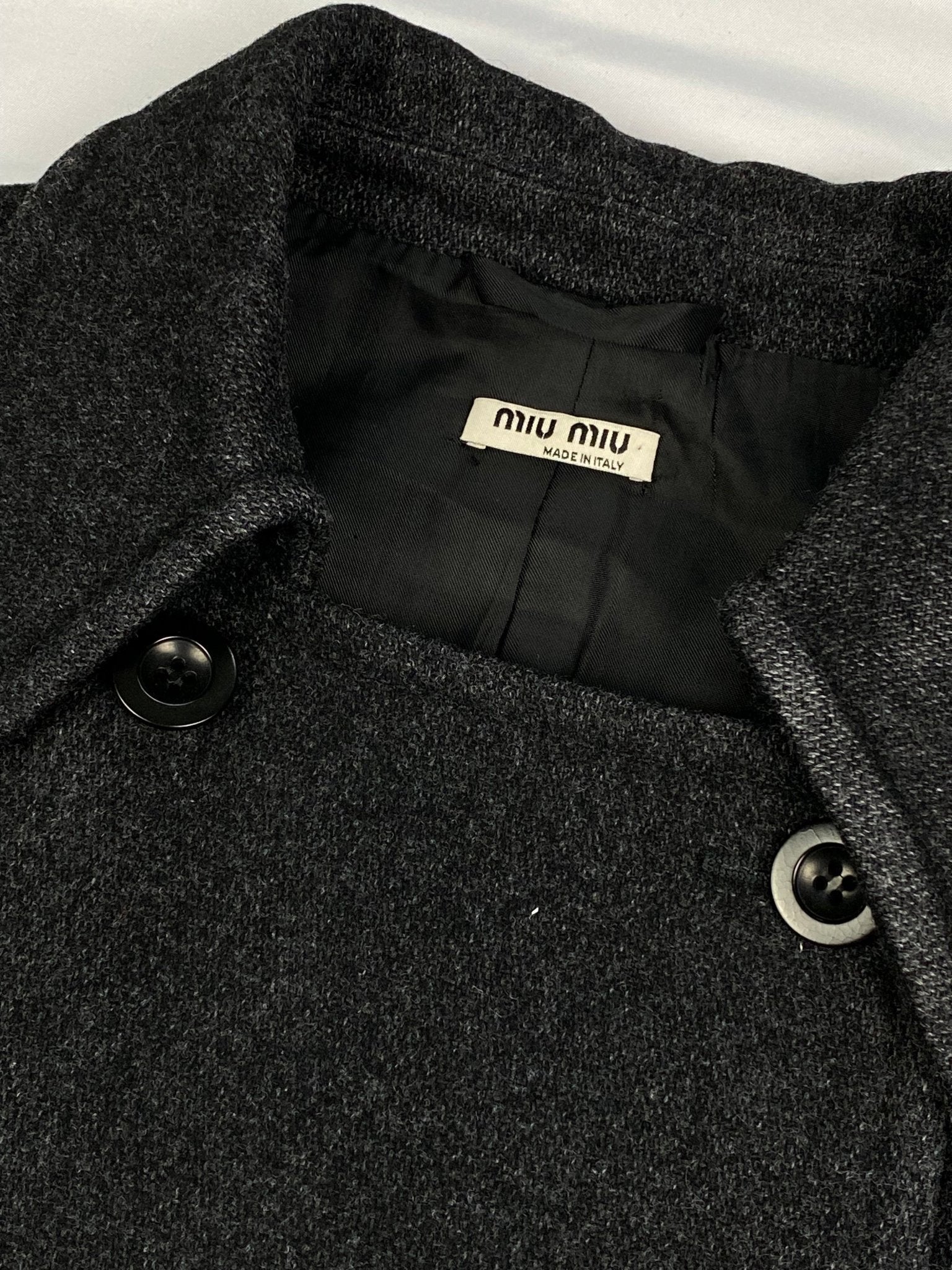 MIU MIU F/W 2004 WOOL PEA COAT. (46 / S) - SEVENUES.