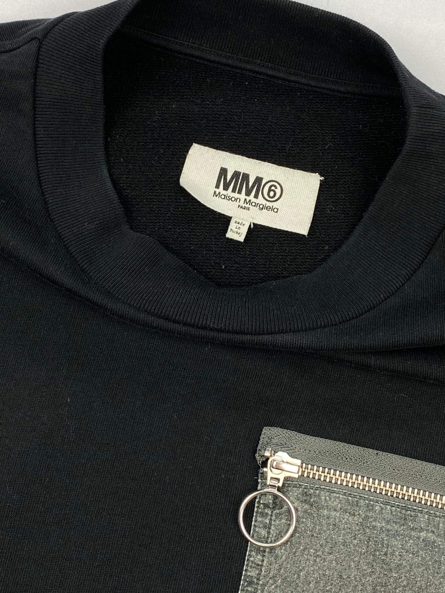 MM6 by MAISON MARGIELA S/S 2016 CROPPED POCKET SWEATER. (M) - SEVENUES.