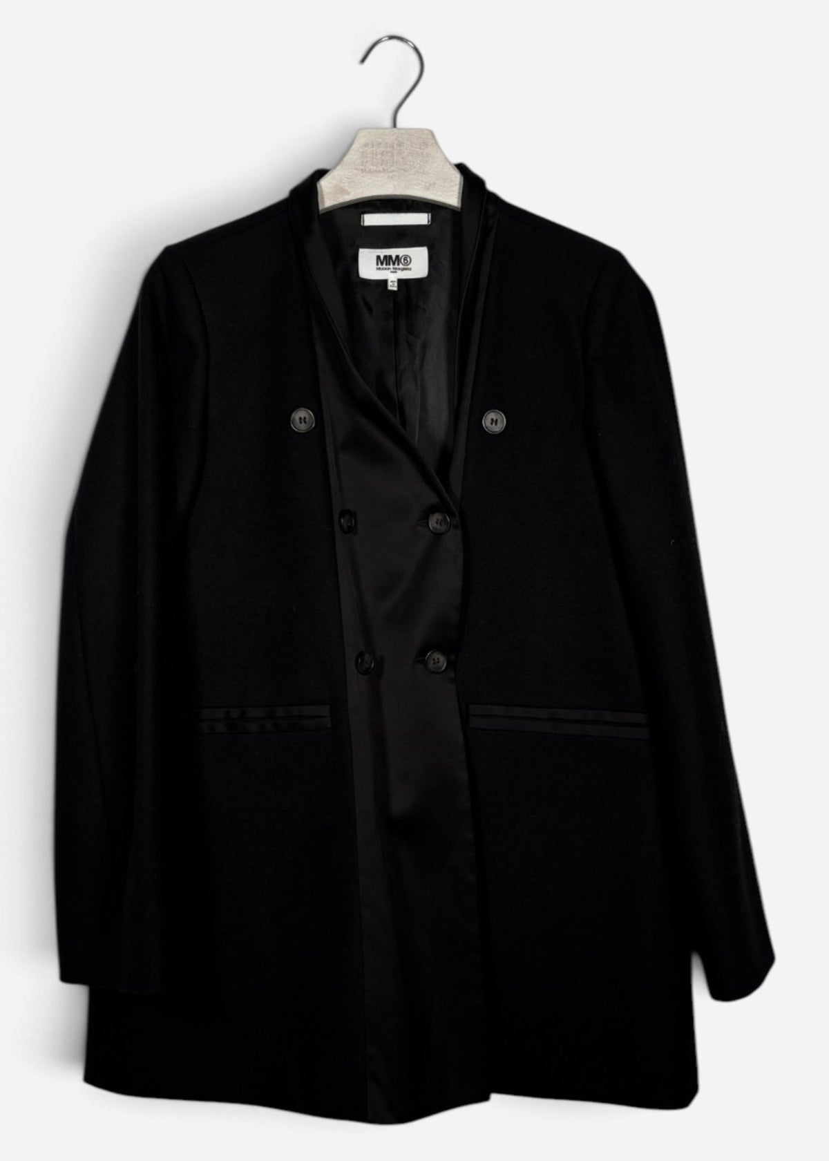 MM6 COAT. (44) - SEVENUES.