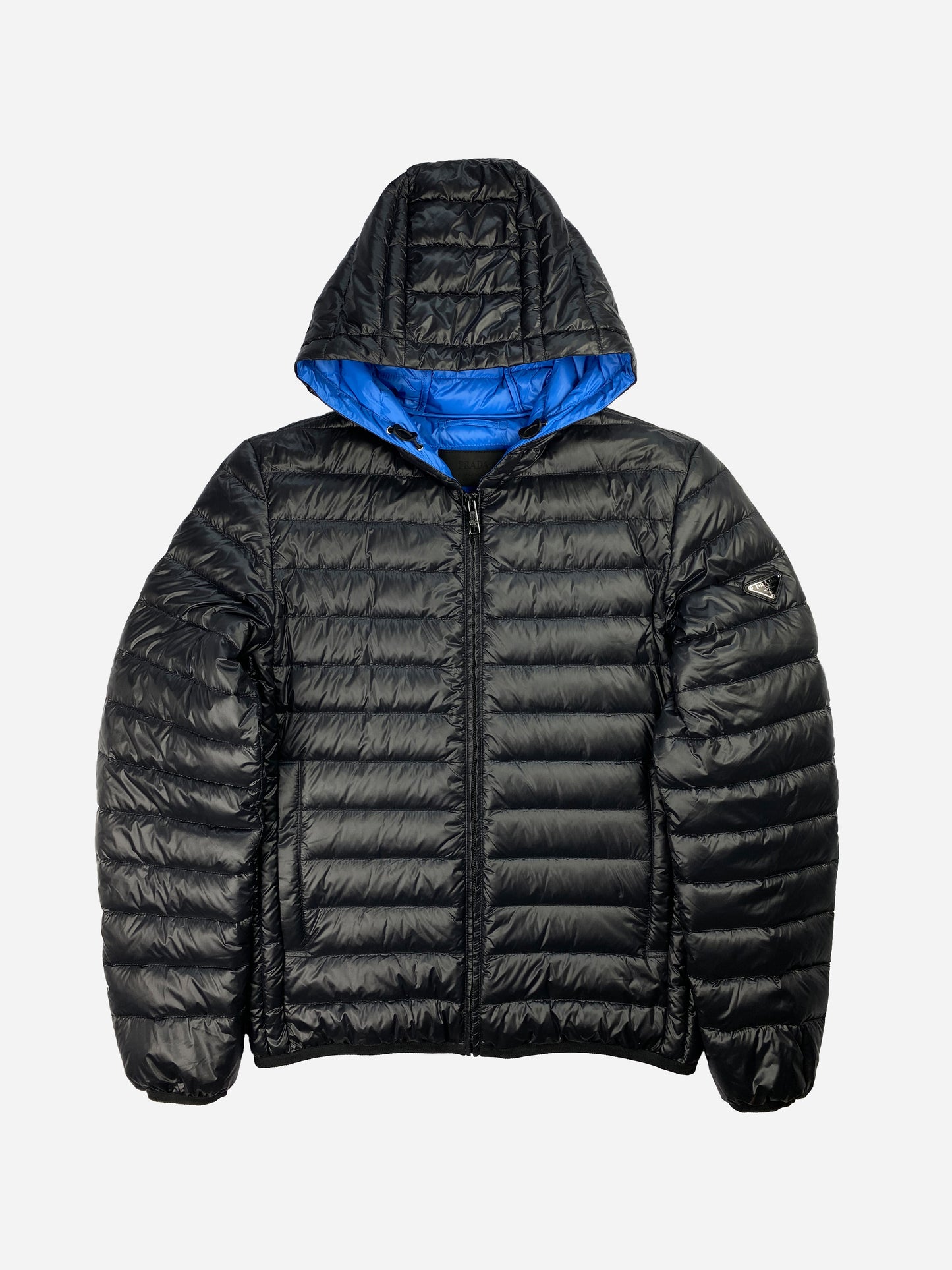 PRADA MILANO F/W 2019 LOGO-PLAQUE DOWN JACKET. (48 / M)