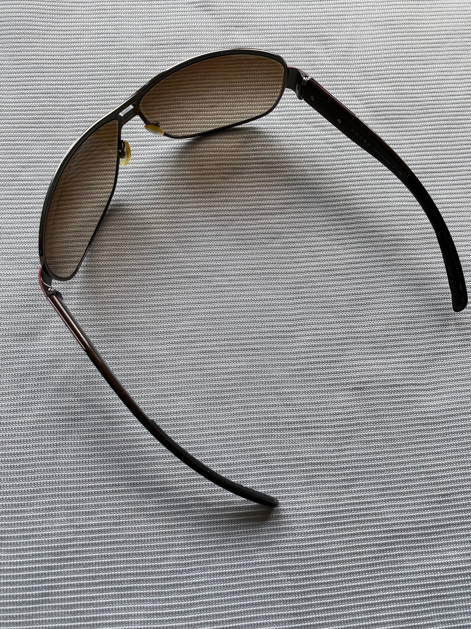 PRADA LINEA ROSSA 2000's RACING SUNGLASSES. - SEVENUES.