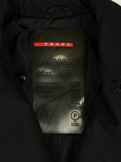 PRADA LINEA ROSSA F/W 2002 BELTED GORE - TEX JACKET. (42 / M) - SEVENUES.