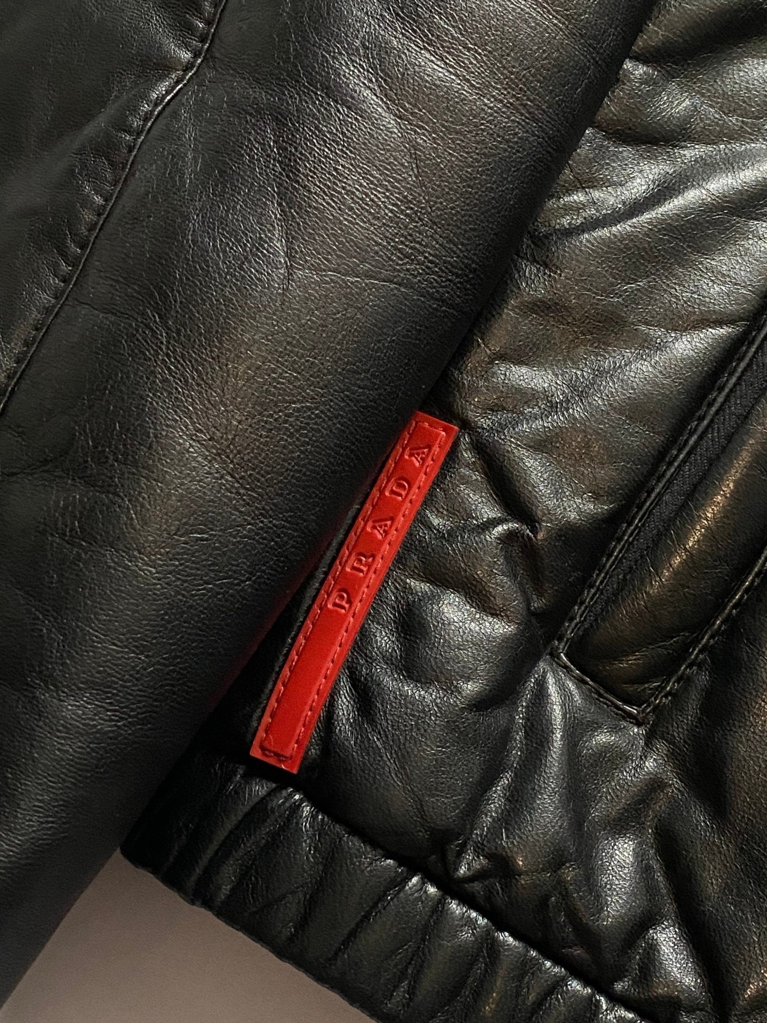 PRADA LINEA ROSSA F/W 2009 ZIP - UP LEATHER JACKET. (48 / M) - SEVENUES.