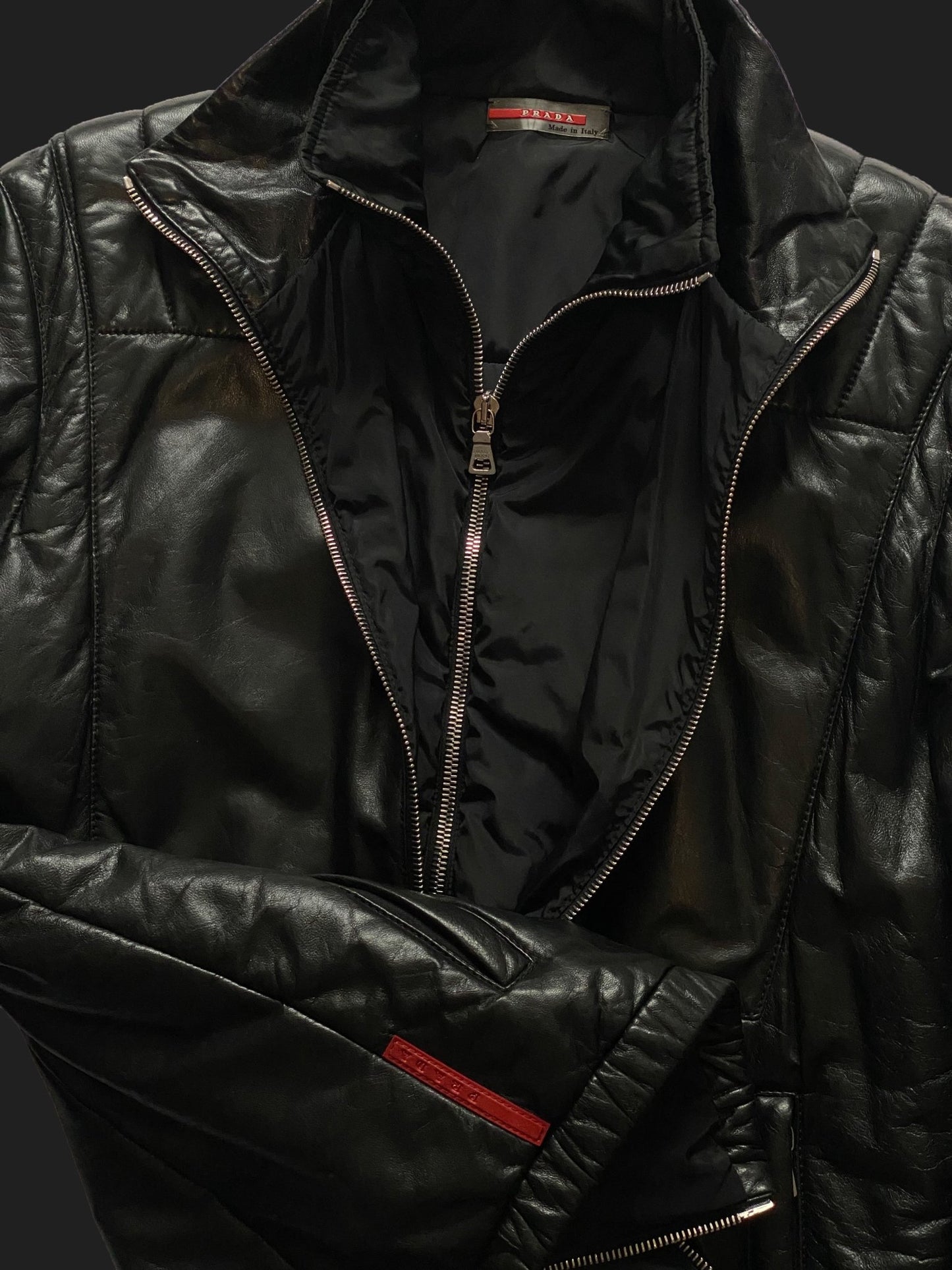 PRADA LINEA ROSSA F/W 2009 ZIP - UP LEATHER JACKET. (48 / M) - SEVENUES.