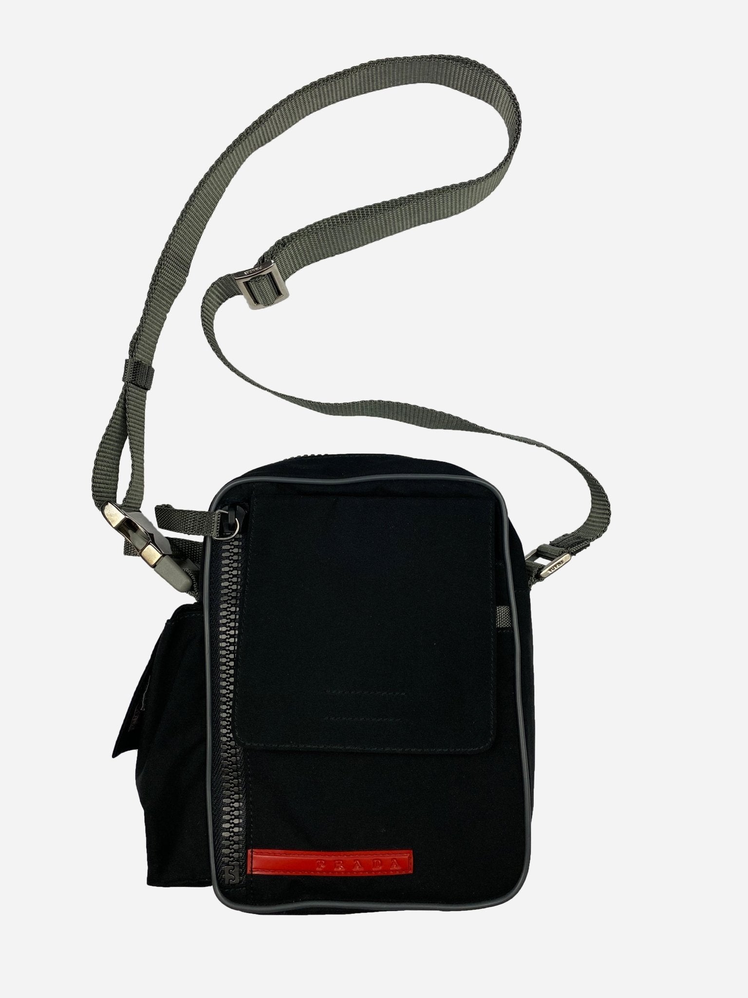 PRADA LINEA ROSSA S/S 2000 NYLON SPORT SIDEBAG. - SEVENUES.