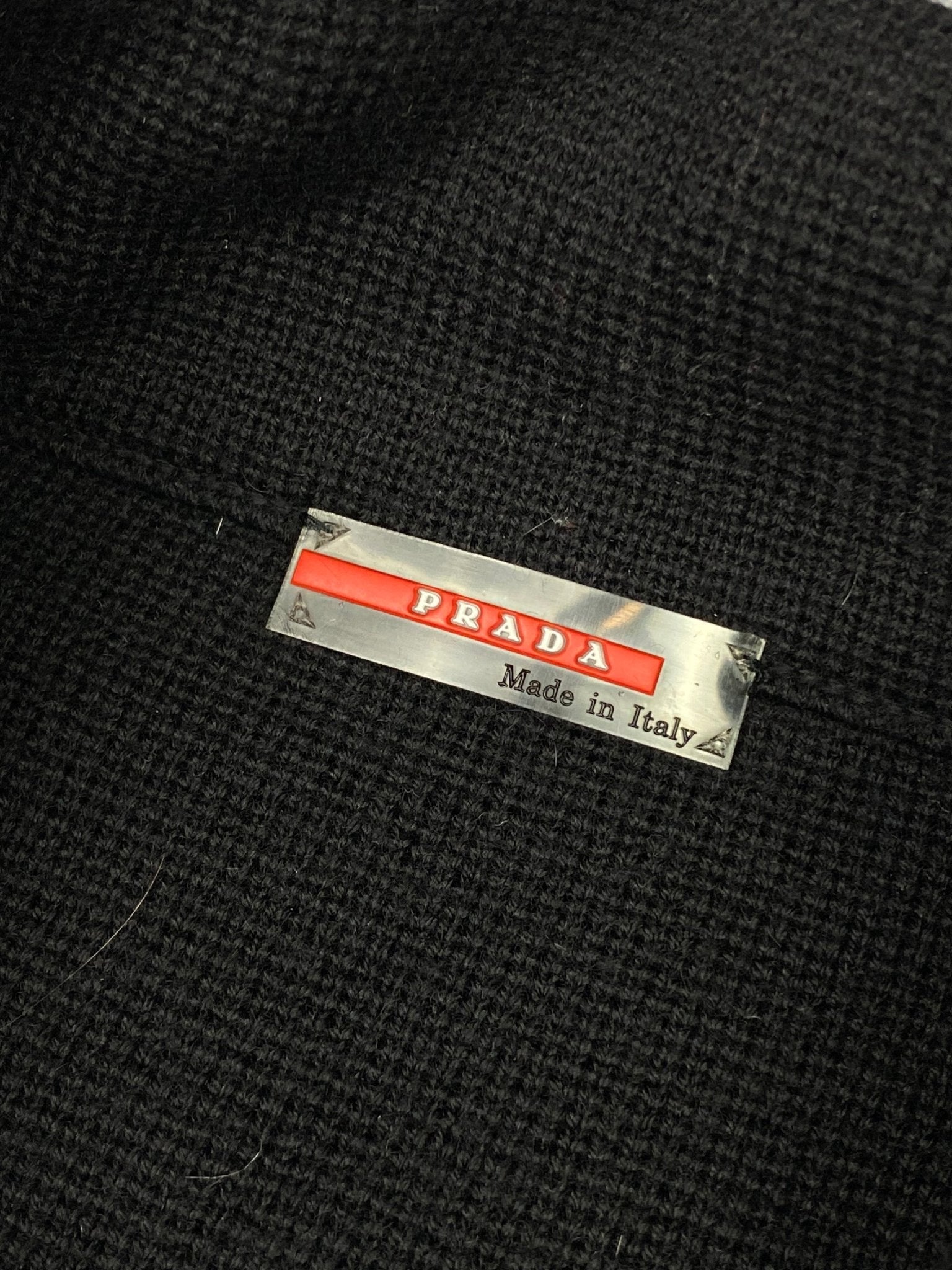 PRADA MILANO A/W '03 ZIP - UP KNITWEAR JACKET. (48 / M) - SEVENUES.