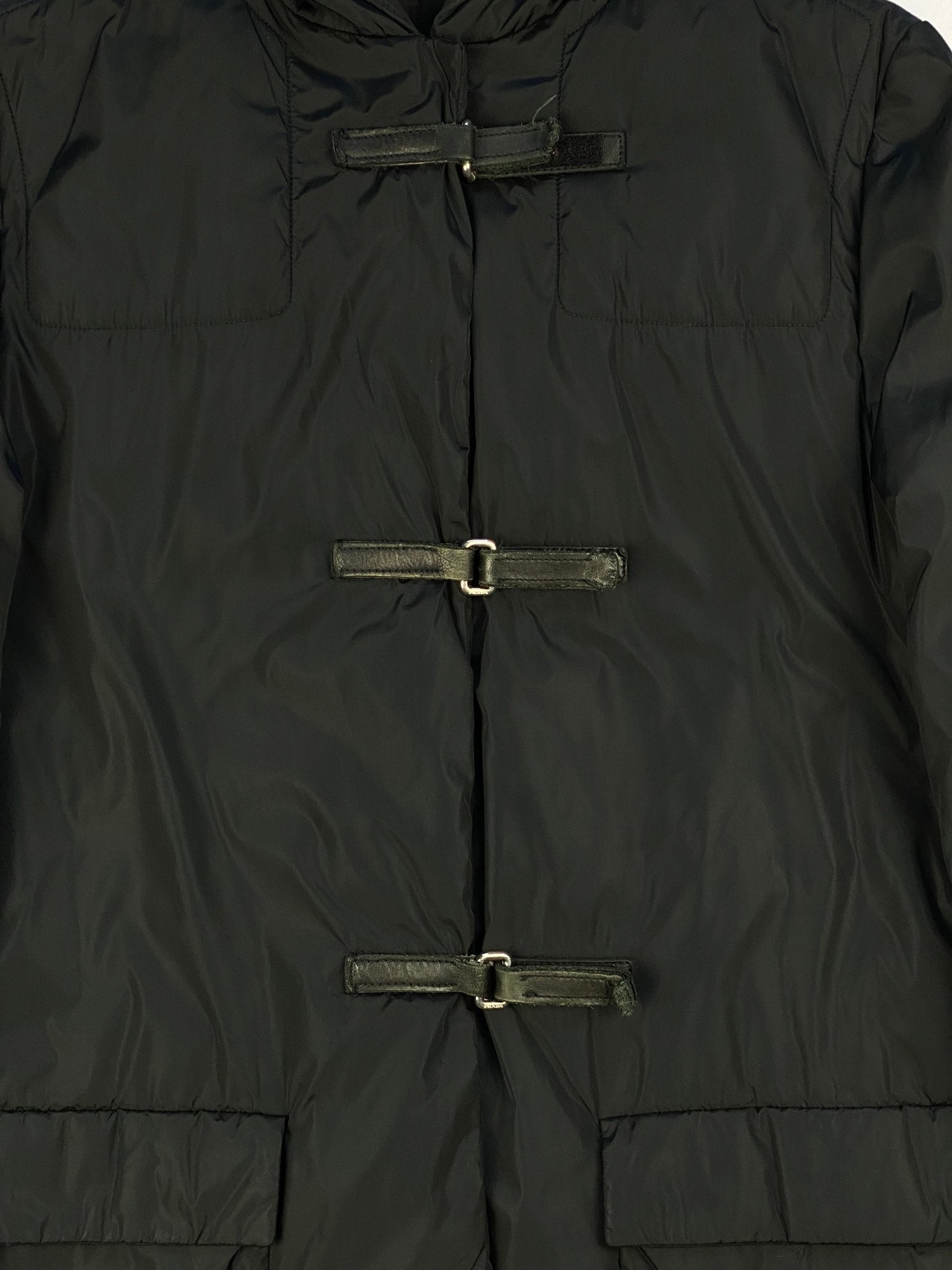 PRADA MILANO F/W 1999 NYLON DUFFLE COAT. (44 / L) - SEVENUES.