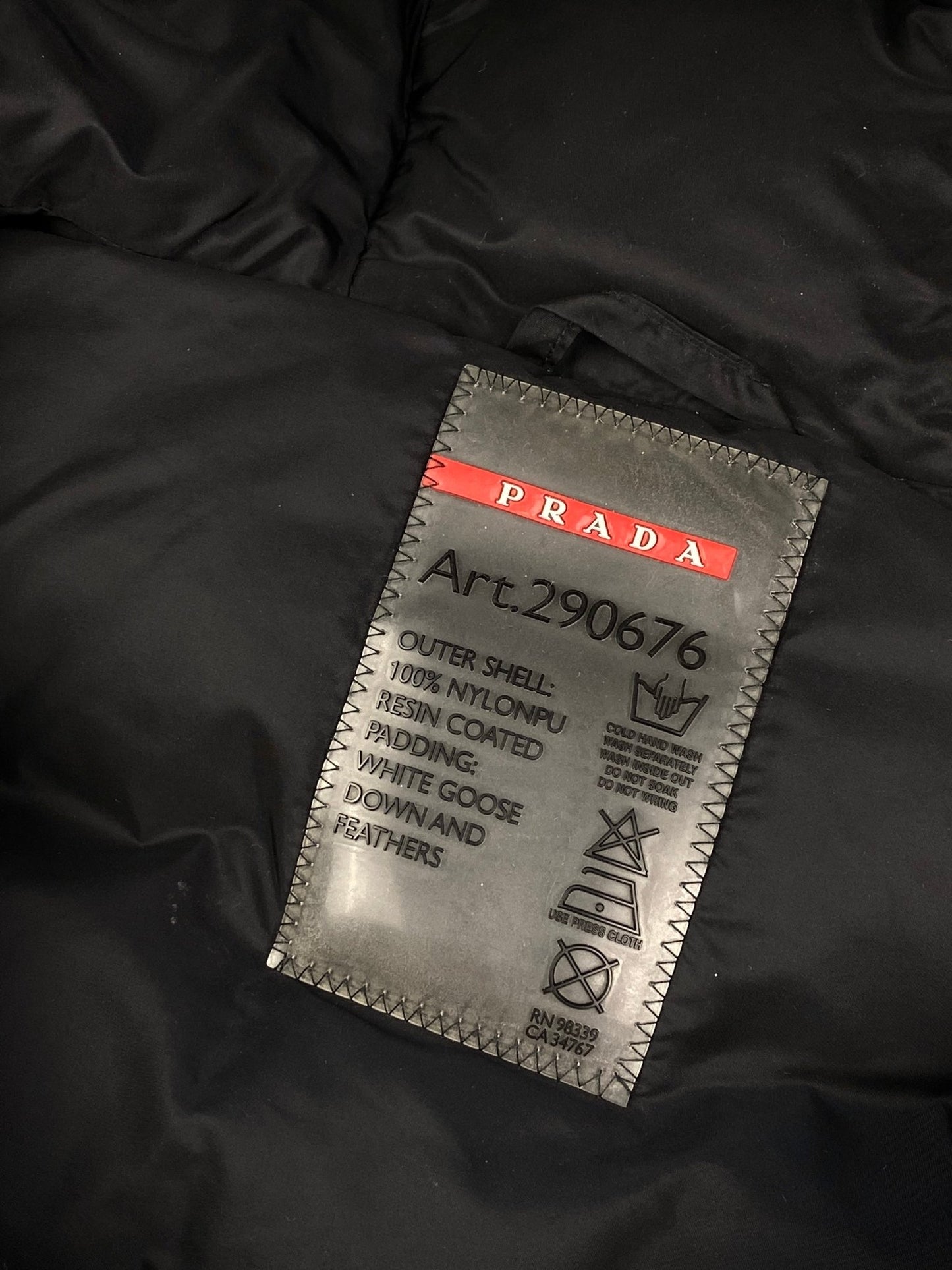 PRADA MILANO F/W 2014 LOGO - PLAQUE DOWN JACKET. (44 / M) - SEVENUES.