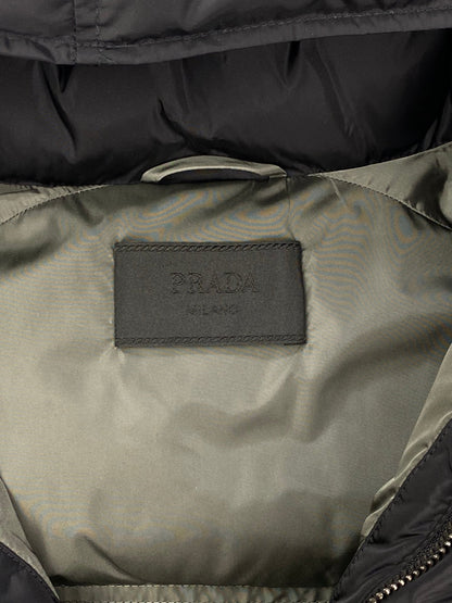 PRADA MILANO F/W 2017 LOGO - PLAQUE DOWN JACKET. (52 / L) - SEVENUES.