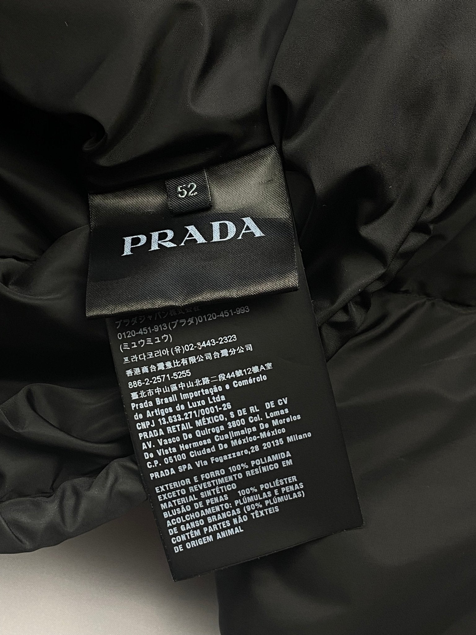 PRADA MILANO F/W 2019 LOGO - PLAQUE DOWN JACKET. (52 / L) - SEVENUES.