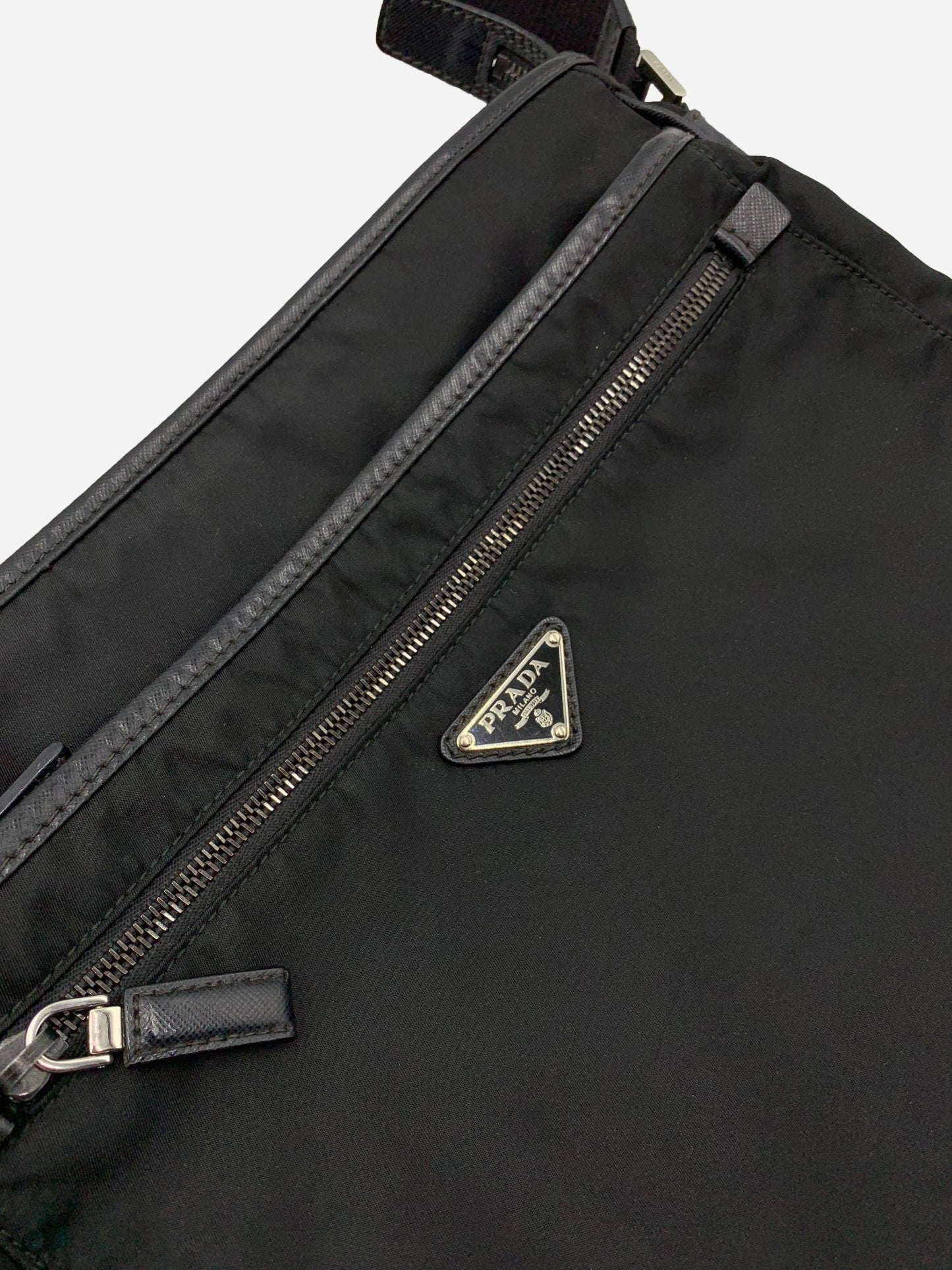 PRADA MILANO TESSUTO NYLON BANDOULIERE MESSENGER BAG. - SEVENUES.