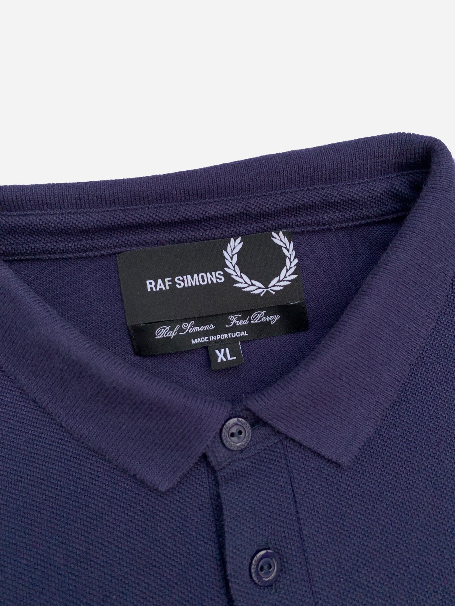 RAF SIMONS X FRED PERRY PIQUÉ POLO SHIRT. (XL) - SEVENUES.