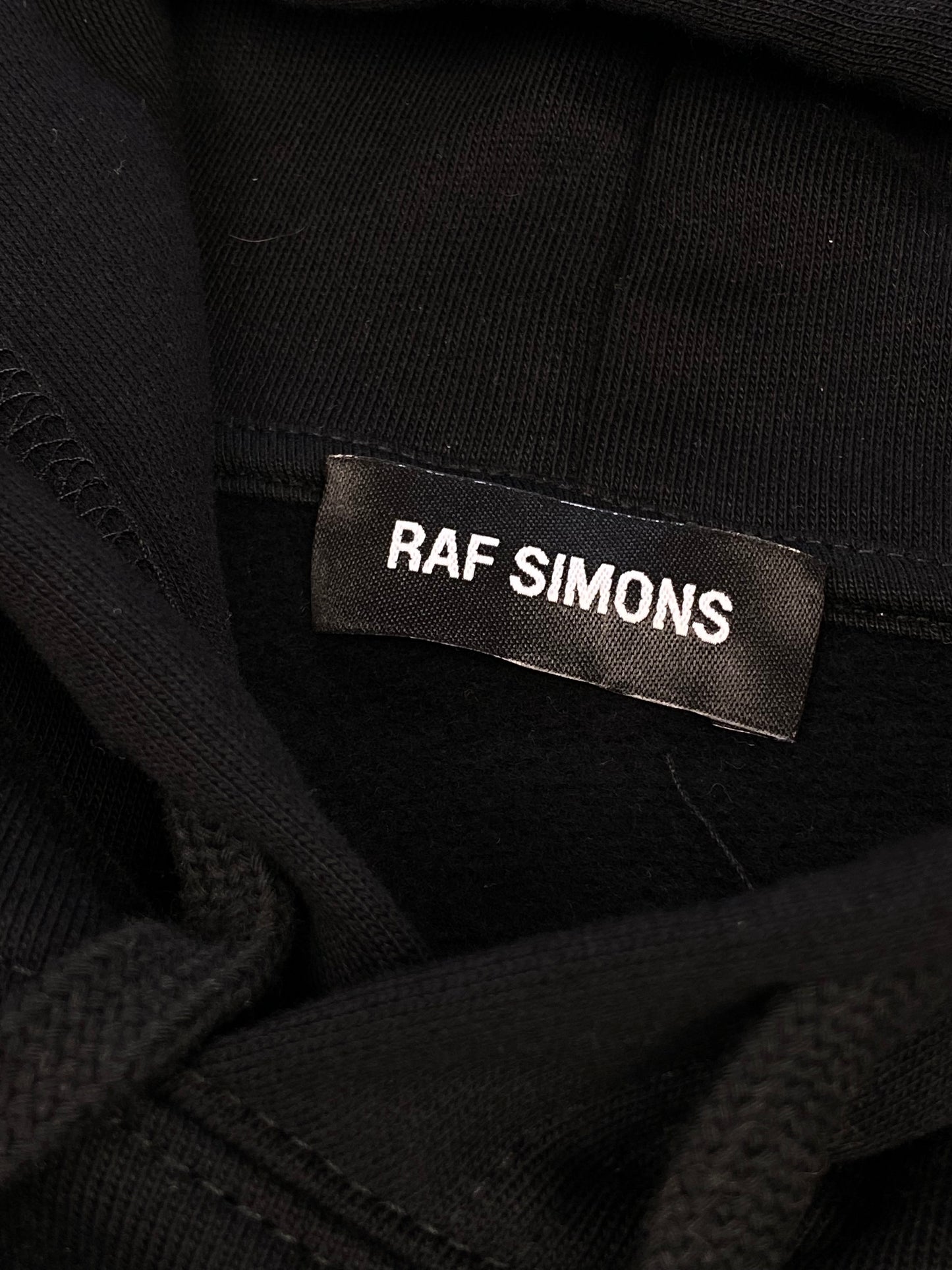 RAF SIMONS A/W '19-20 RING HOODIE. (L)