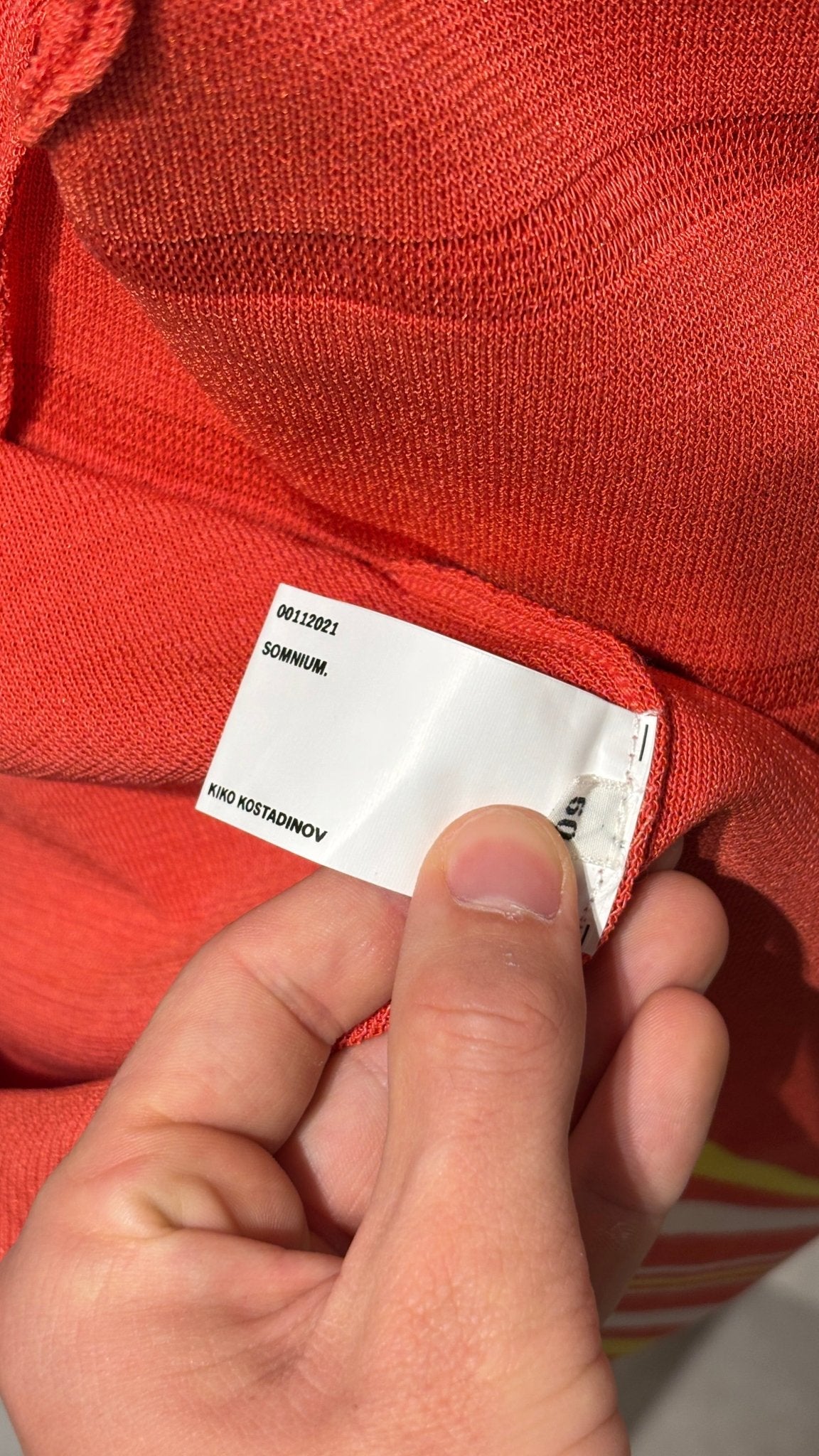 S/S 2021 SOMNIUM V-NECK SWEATSHIRT. (50 / M) - SEVENUES.