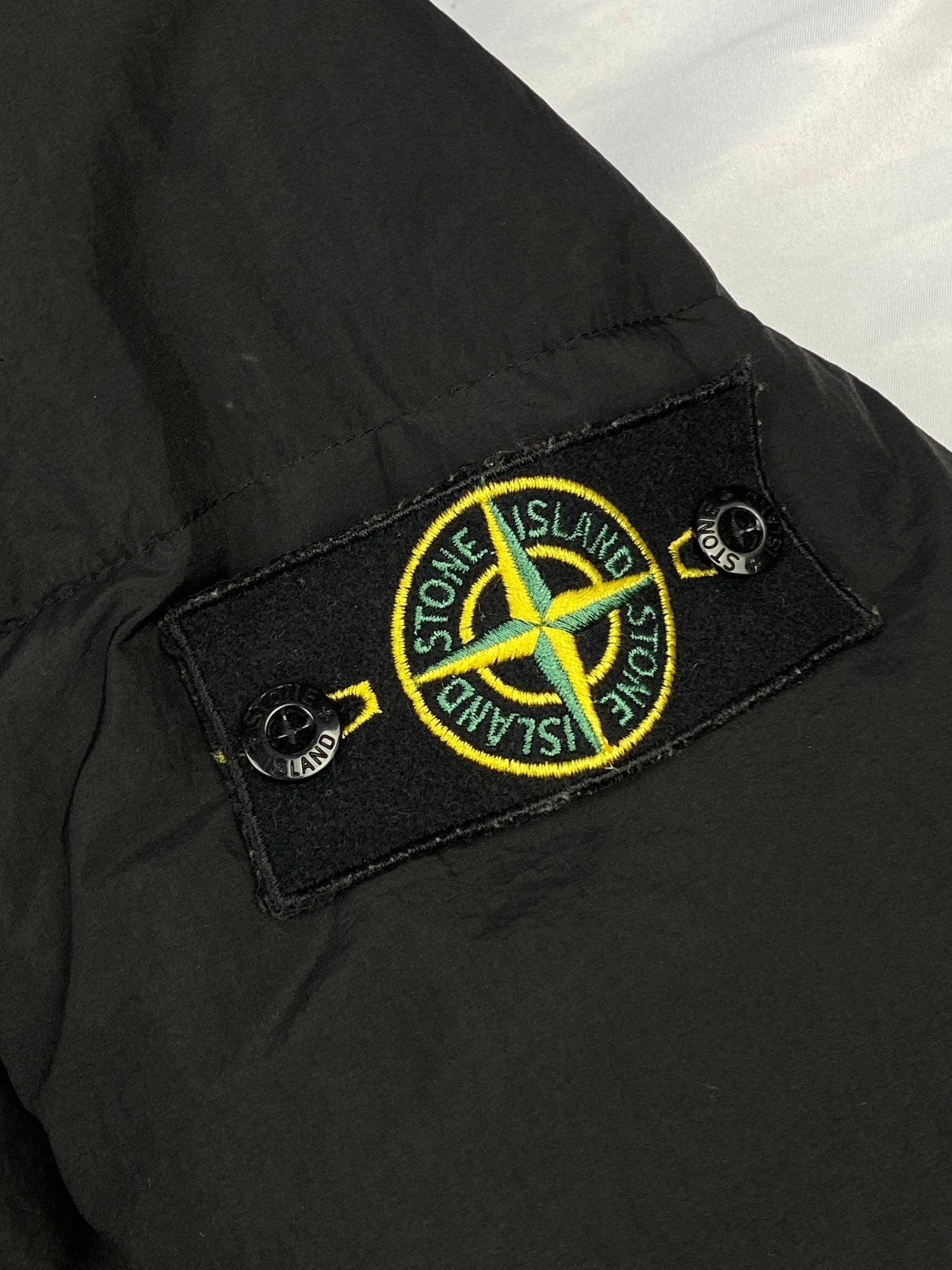 STONE ISLAND F/W 2018 CRINKLE REPS DOWN JACKET. (XL) - SEVENUES.