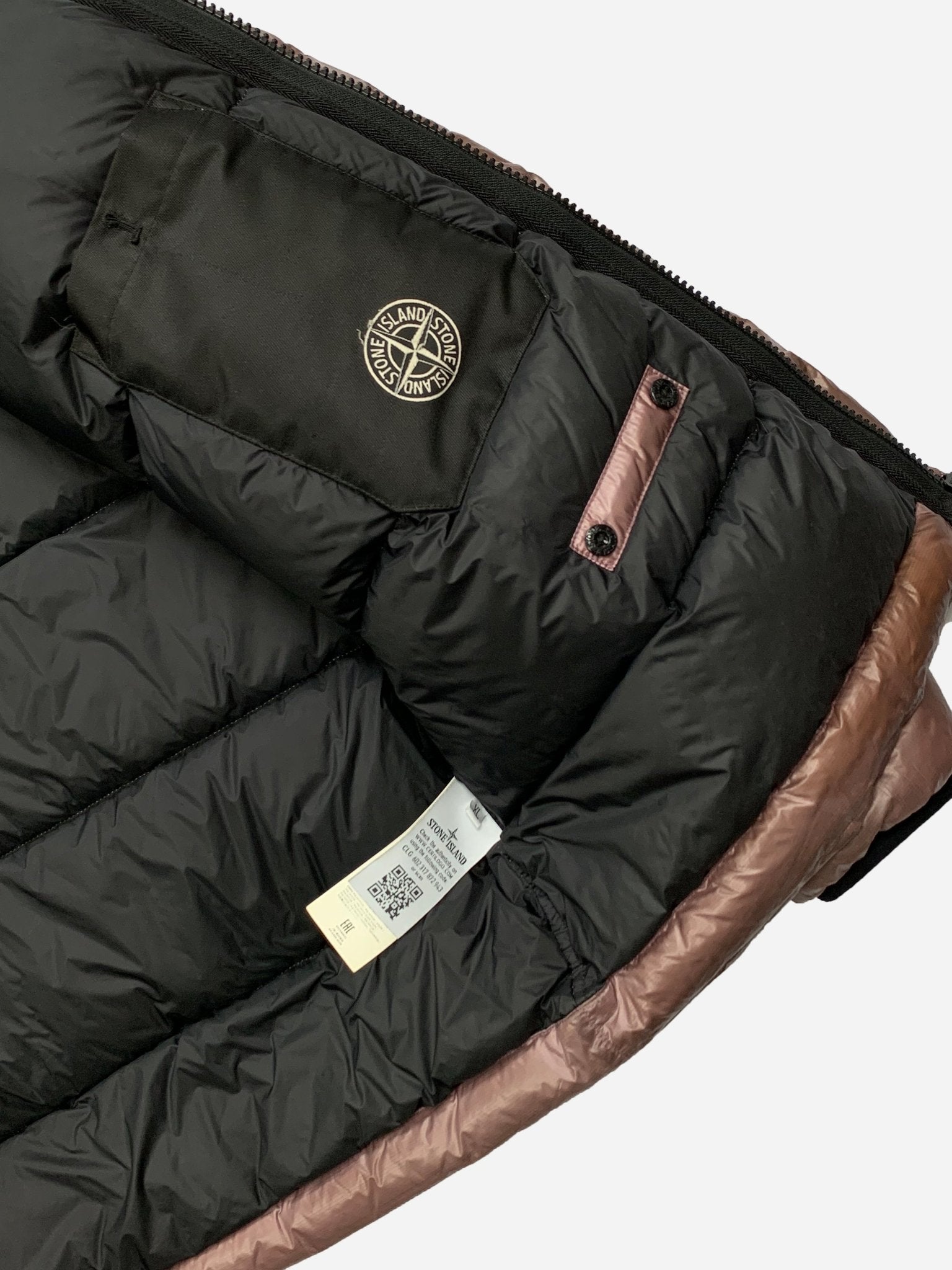 STONE ISLAND 'QUANTUM PERTEX Y DOWN' JACKET. (XL) - SEVENUES.