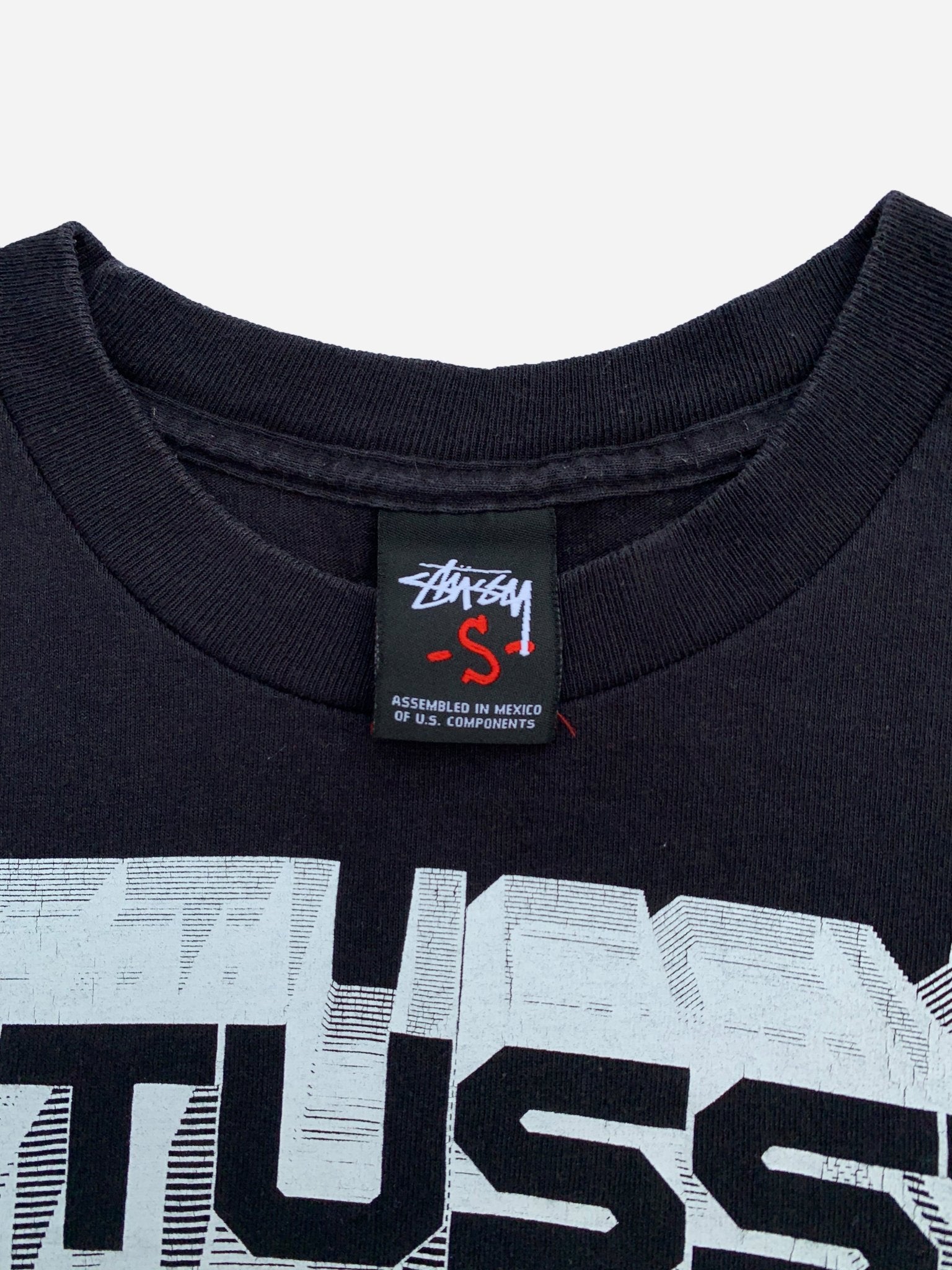 VINTAGE Y2K STUSSY 'STEP UP' T - SHIRT. (S) - SEVENUES.