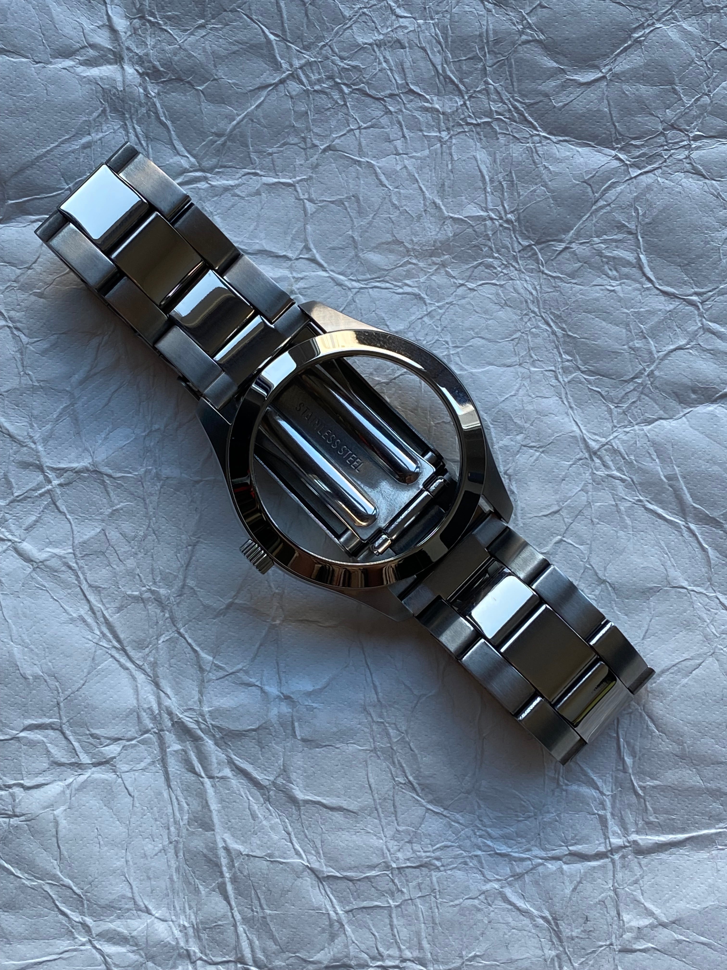 Maison margiela discount x h&m watch