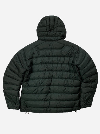 ARC'TERYX CERIUM LT HOODY DOWN JACKET. (XL)