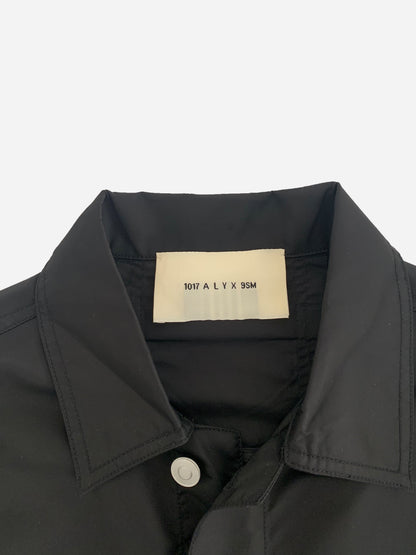 1017 ALYX 9SM NYLON TRUCKER JACKET. (L)