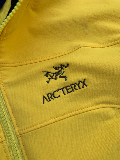 ARC'TERYX GAMMA LT SOFTSHELL JACKET YELLOW. (L)