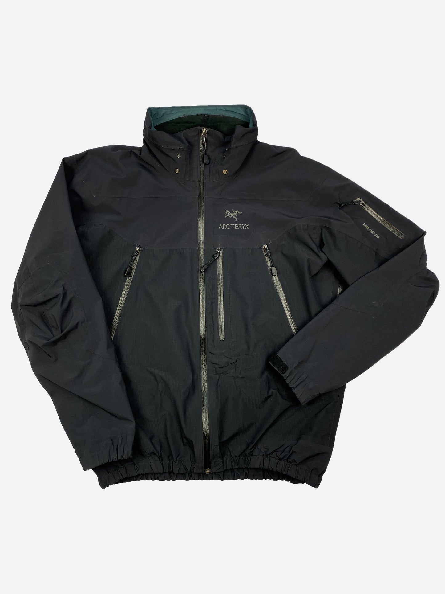 ARC'TERYX BETA SV GORE-TEX XCR HARD-SHELL JACKET. (L)