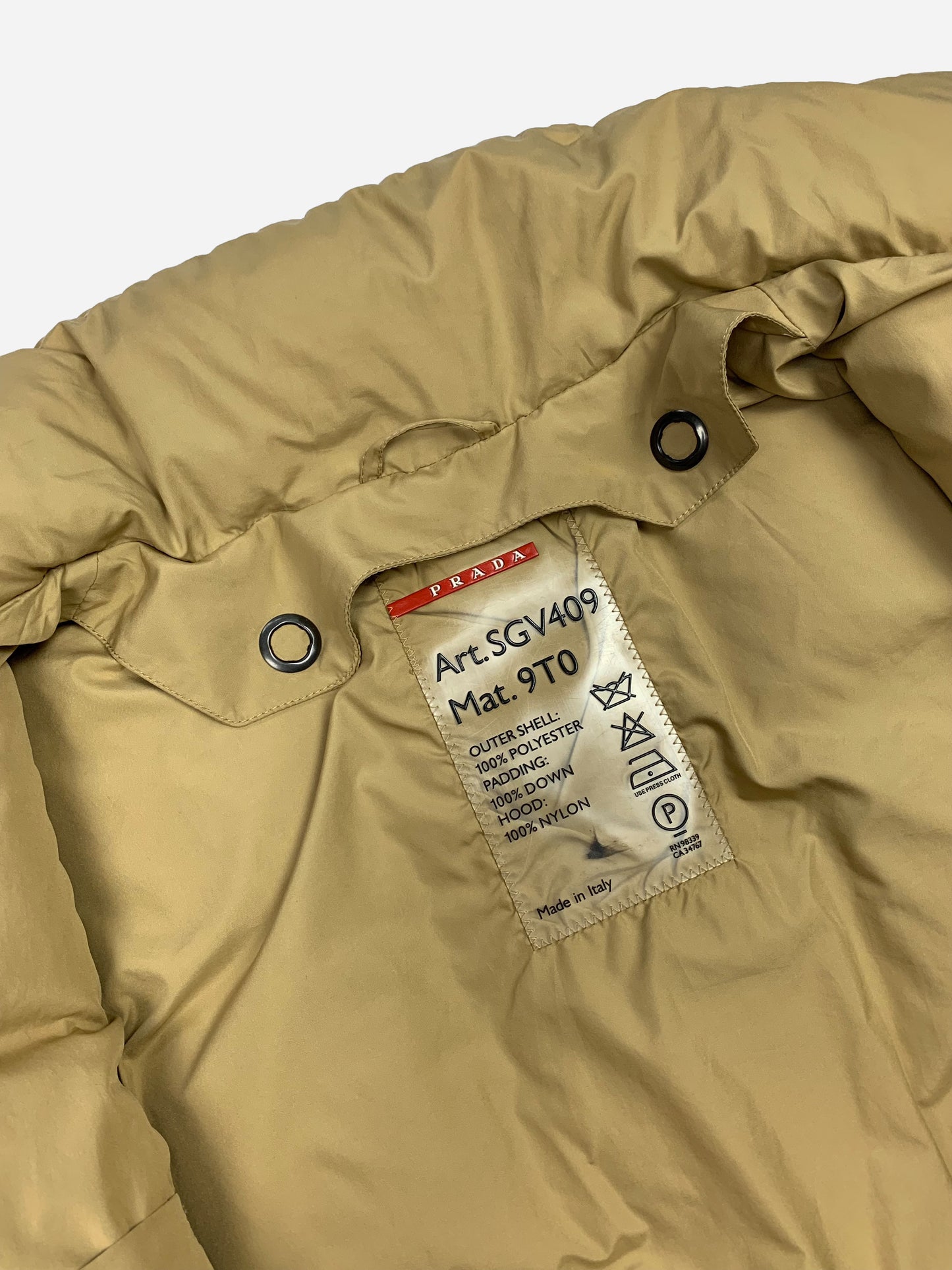 PRADA MILANO LINEA ROSSA PIUMINO DOWN JACKET. (52 / L)