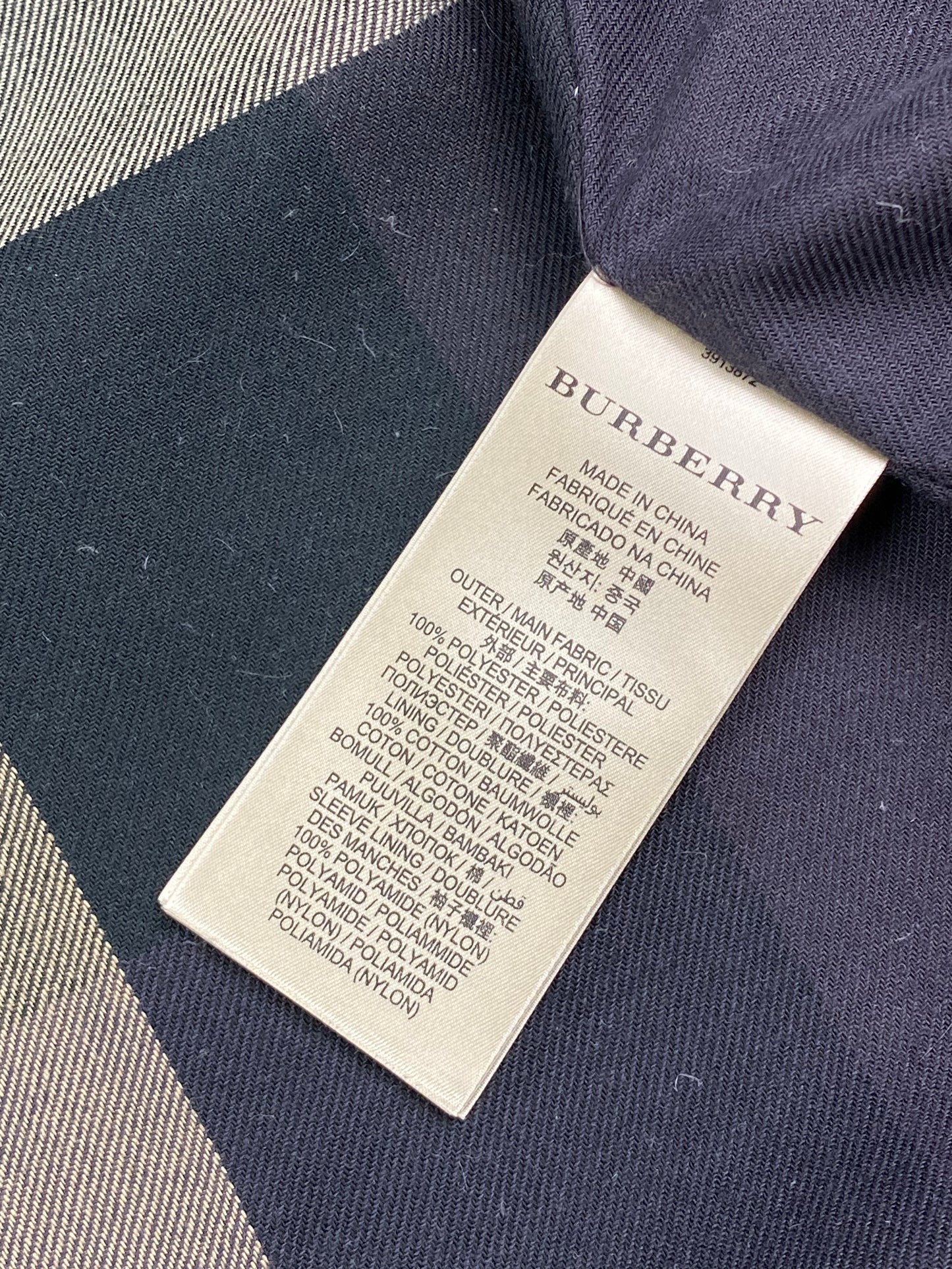 BURBERRY BRIT CNALLASIPAN TRENCHCOAT. (XXL)