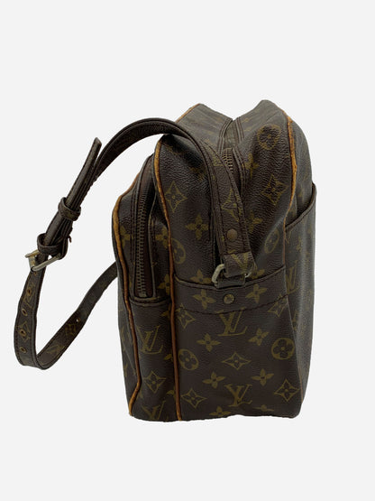 LOUIS VUITTON NILE MONOGRAM CANVAS MESSENGER BAG.