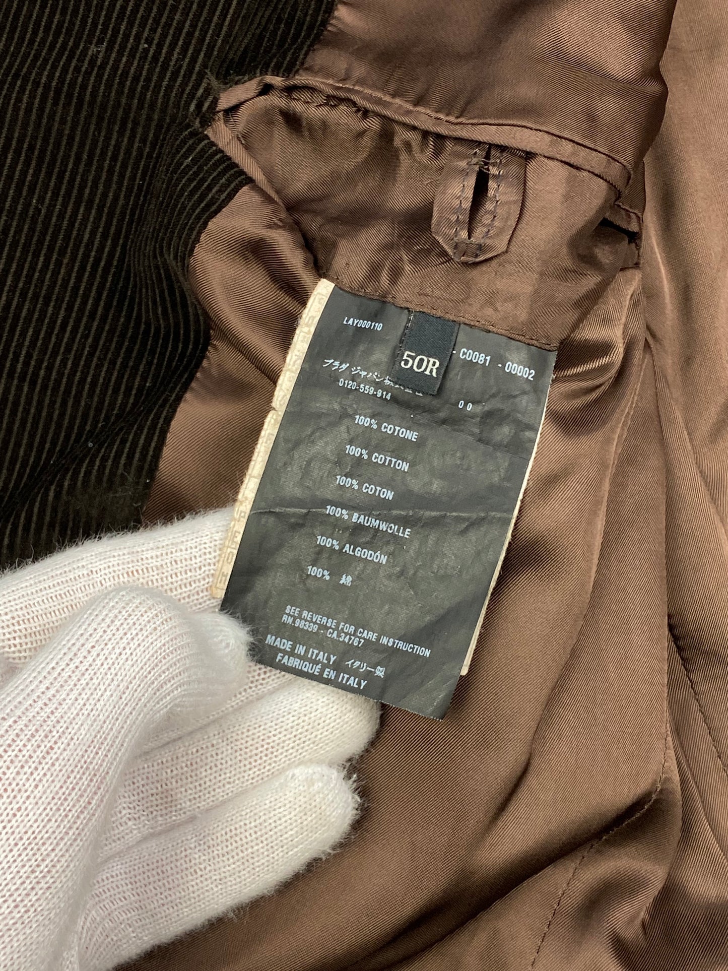 PRADA MILANO CORDUROY RUNWAY JACKET. (50 / M)