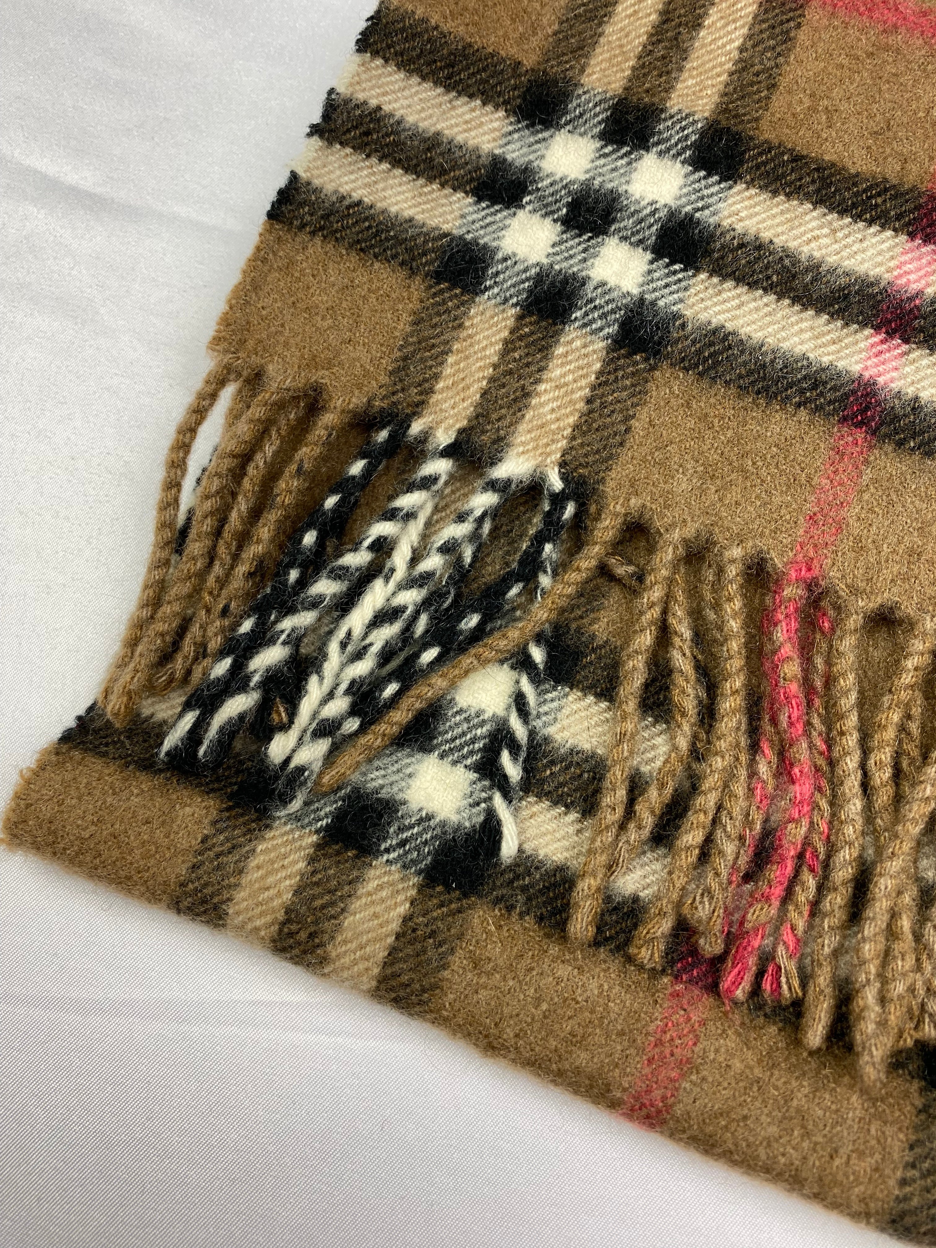 BURBERRY LONDON 100 CASHMERE NOVACHECK SCARF. SEVENUES