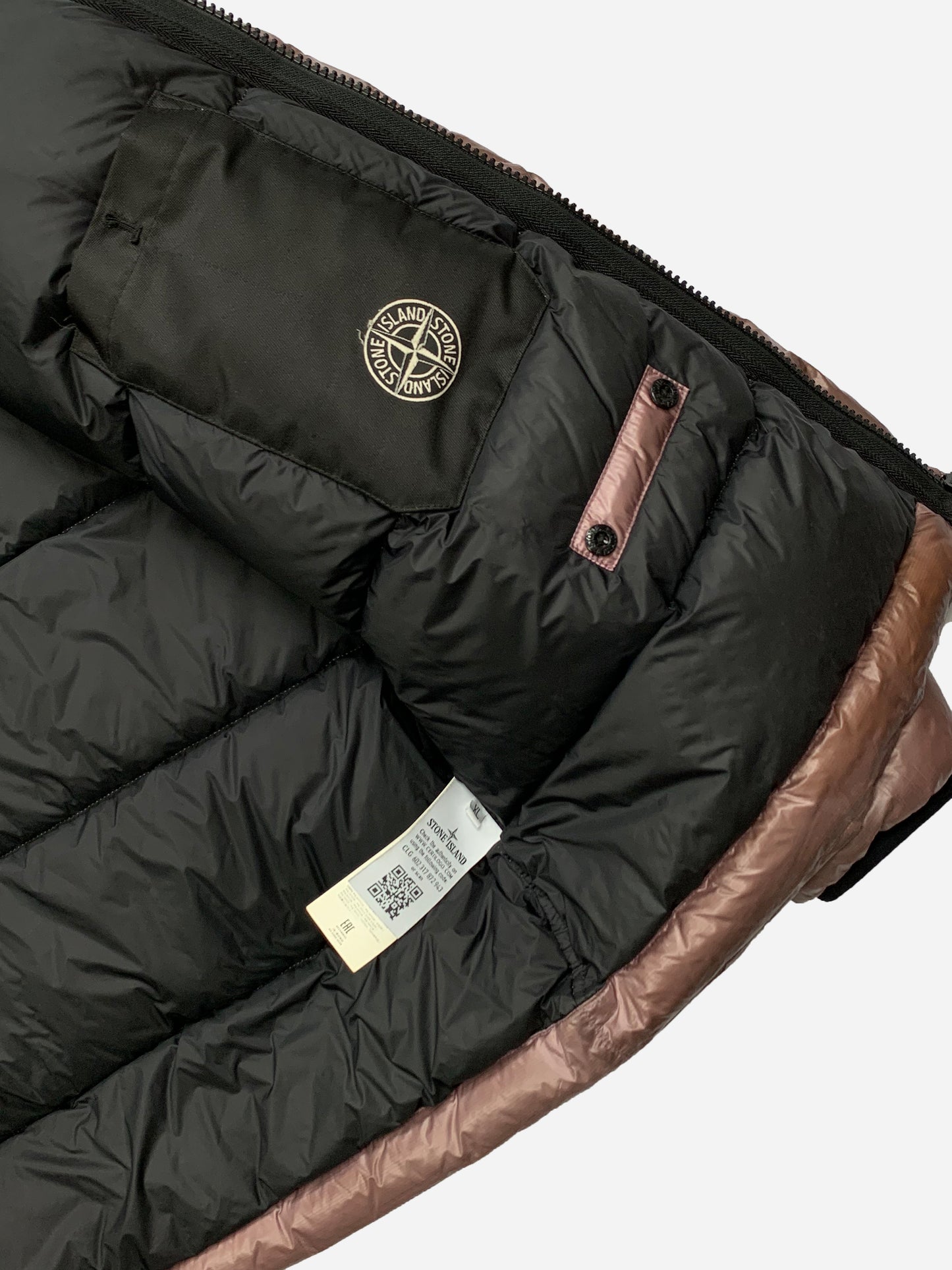 STONE ISLAND 'QUANTUM PERTEX Y DOWN' JACKET. (XL)