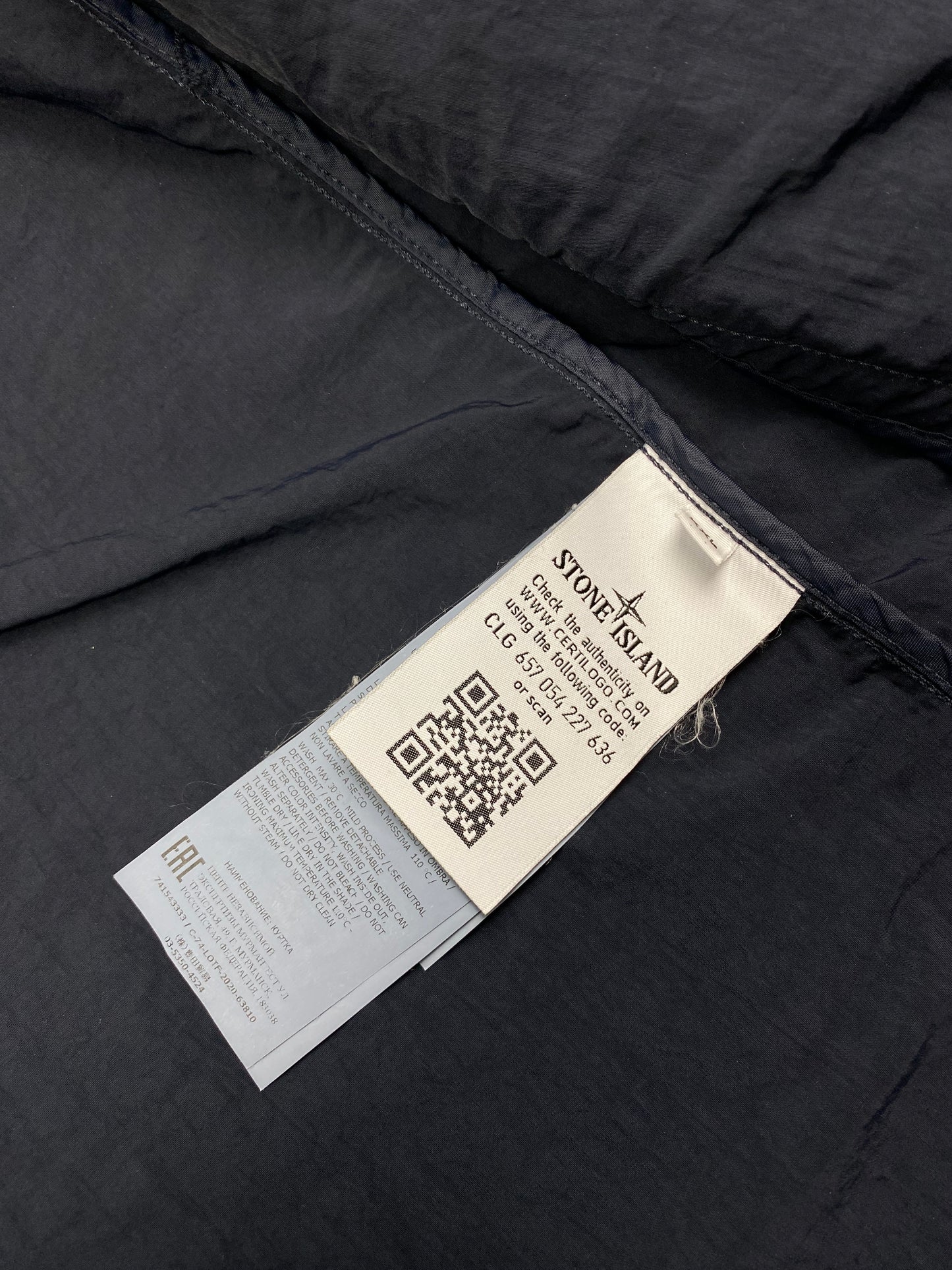 STONE ISLAND NYLON BATAVIA-TC GARMENT DYED JACKET. (XXL)