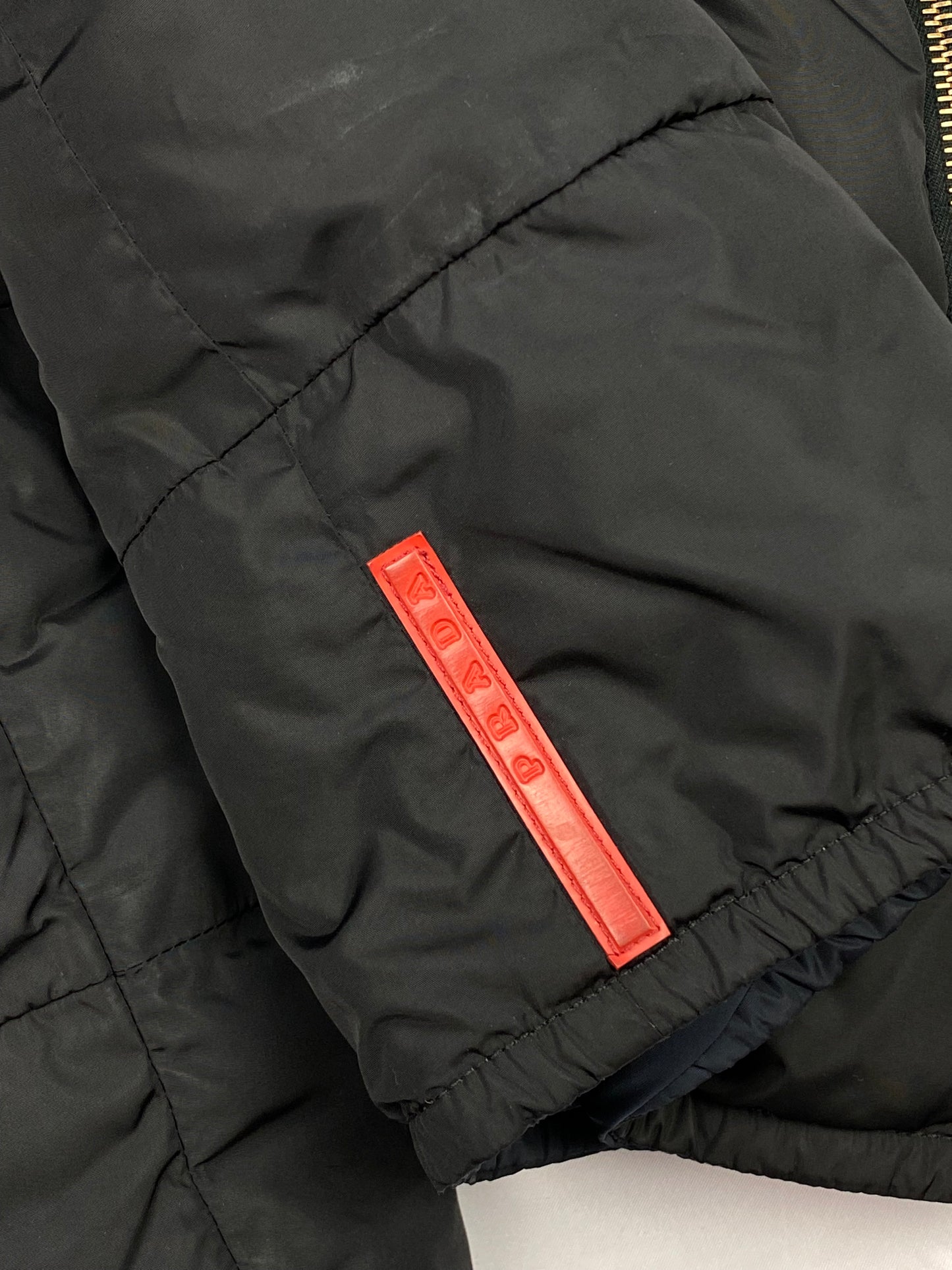 PRADA MILANO LINEA ROSSA F/W 2010 REVERSIBLE DOWN JACKET. (50 / M)